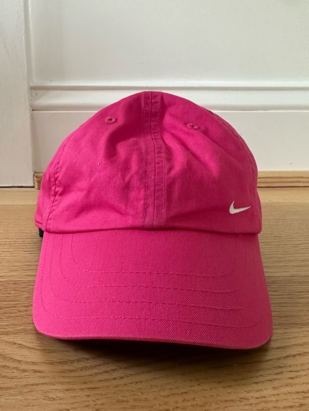 Nike Pink Swoosh Baseball Cap Adjustable Hat Women’s
